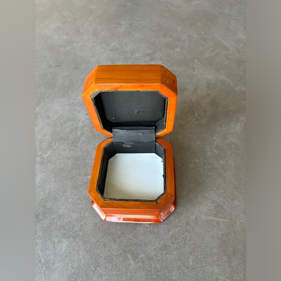 🌷Sale🌷 Beautiful Hexagon Solid Wood Jewelry Box for Earring Cufflink - Picture 8 of 9